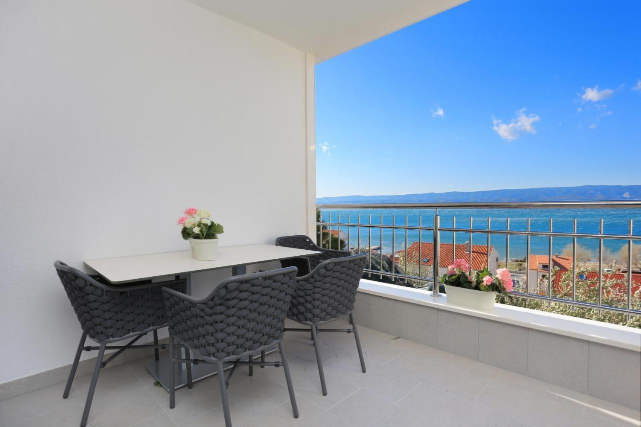 Apartments By The Sea Duce, Omis - 2737 Bagian luar foto